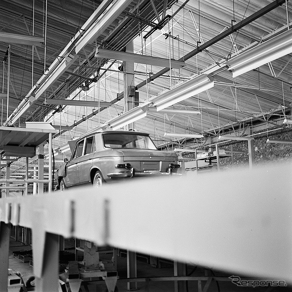 クエルナバカ工場生産開始時《写真提供 日産自動車》