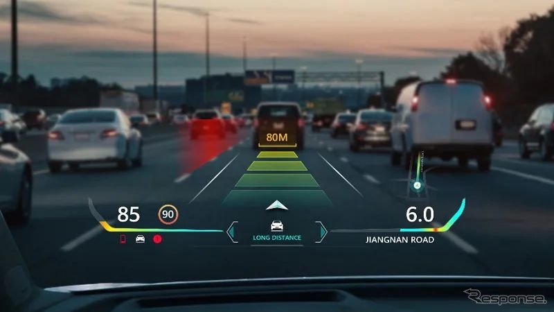 ファーウェイの新開発ヘッドアップディスプレイ、ファーウェイ「AR-HUD」《photo by HUAWEI》