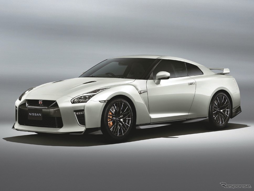 GT-R Pure edition《写真提供 日産自動車》