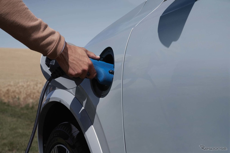 各国でEV/PHEVの開発が進む《写真提供 Volvo》