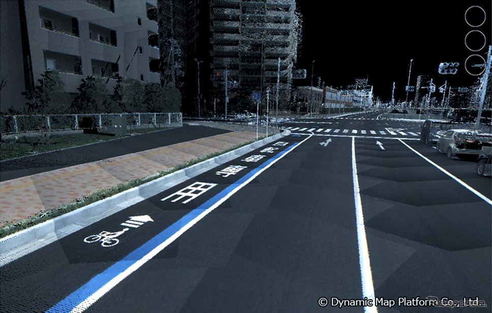 一般道での自転車専用レーン付近のデータ。カメラとレーザーを併せることでここまで精緻さでデータ取得がd家いる