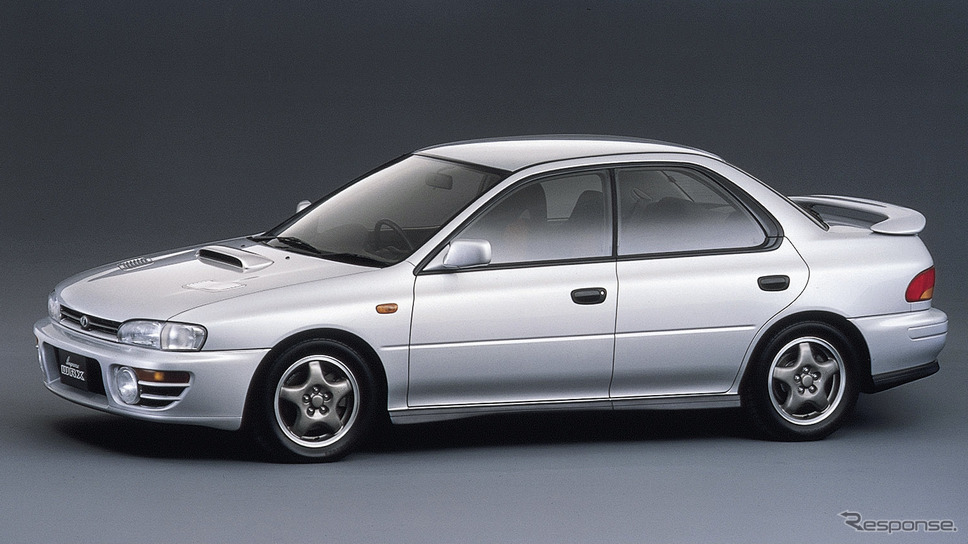 1992年スバル・インプレッサ・セダンWRX《写真提供 SUBARU》