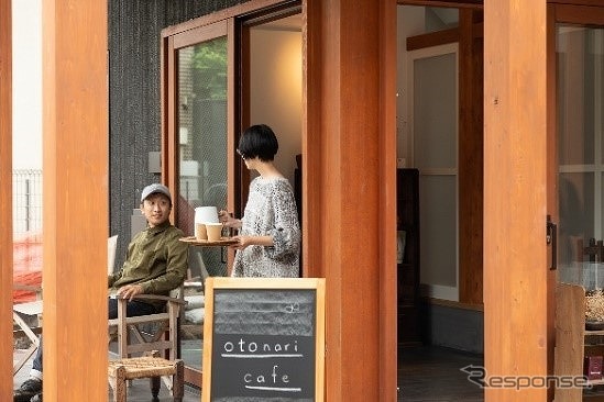 店舗兼住居《写真提供 小田急電鉄》