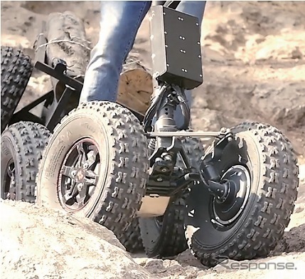 高トルク電動モータによる高い走破性と強力な搬送能力(EZ-Raider)《写真提供 モリタホールディングス》