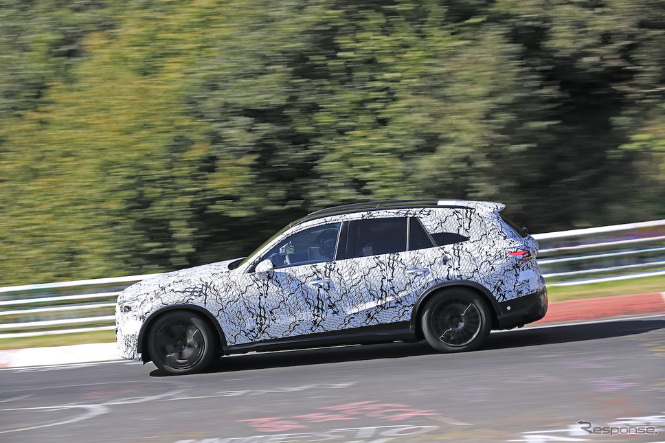 メルセデスベンツ GLC 次期型プロトタイプ(スクープ写真)《APOLLO NEWS SERVICE》