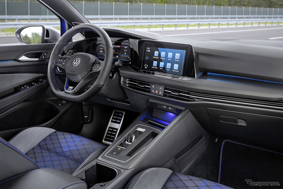 フォルクスワーゲン・ゴルフ R ワゴン 新型《photo by VW》