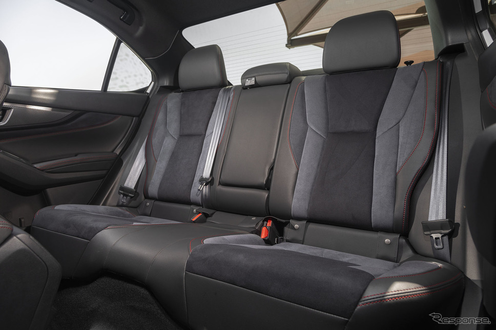スバル WRX 新型(北米仕様)《photo by SUBARU》