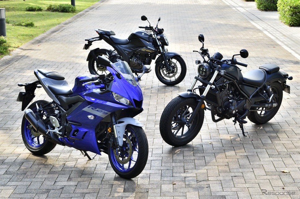 左からヤマハ YZF-R25、スズキ ジクサー250、ホンダ レブル250《写真撮影 雪岡直樹》