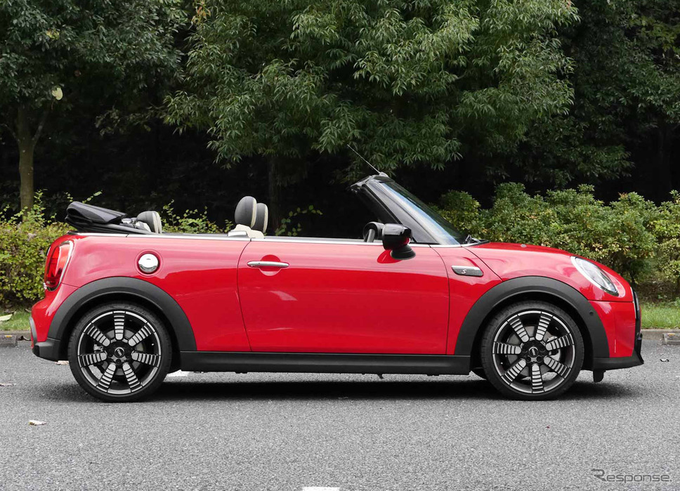 MINI クーパーS コンバーチブル《写真撮影 中村孝仁》