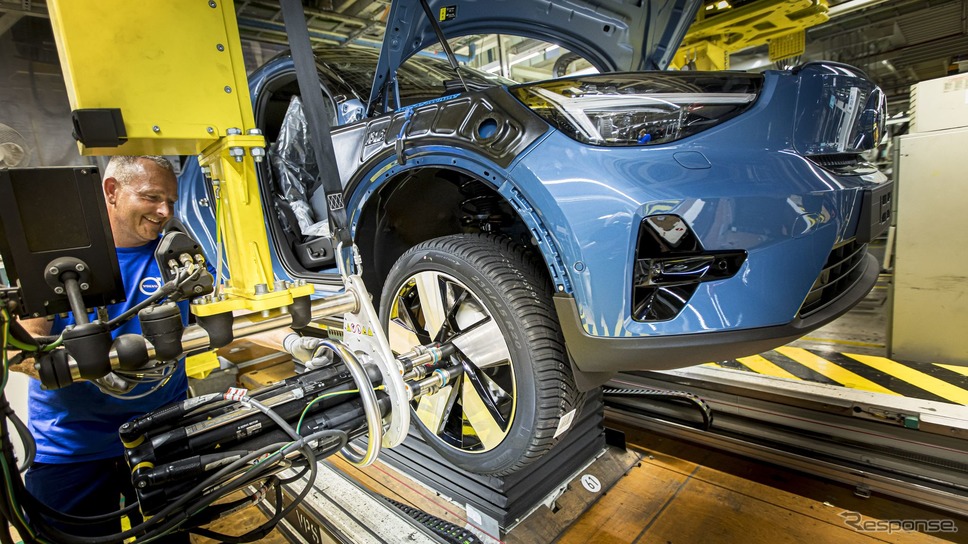 ベルギー・ゲント工場で生産を開始したボルボ C40 リチャージ《photo by Volvo Cars》