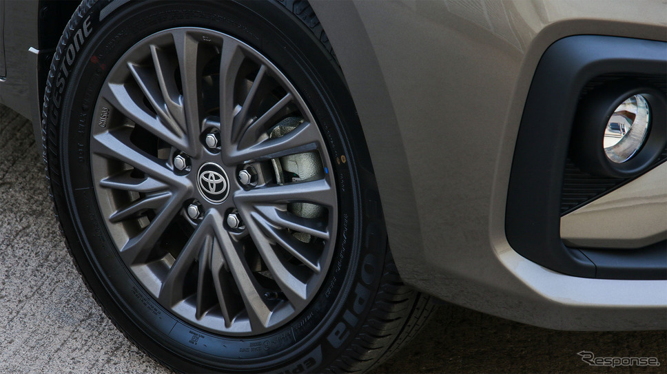 トヨタ・ルミオン 新型《photo by Toyota》