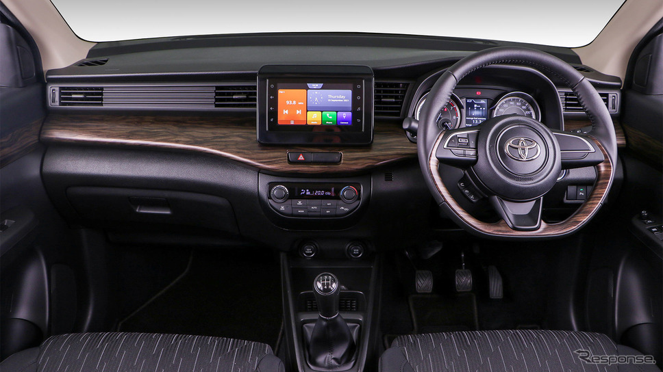 トヨタ・ルミオン 新型《photo by Toyota》