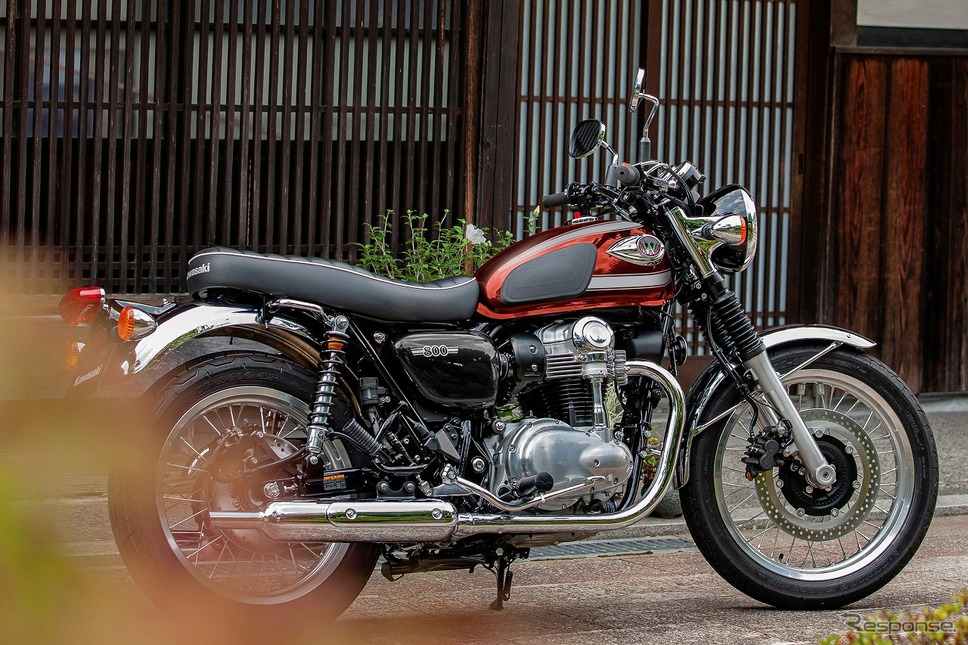 カワサキ W800《写真提供 カワサキモータースジャパン》
