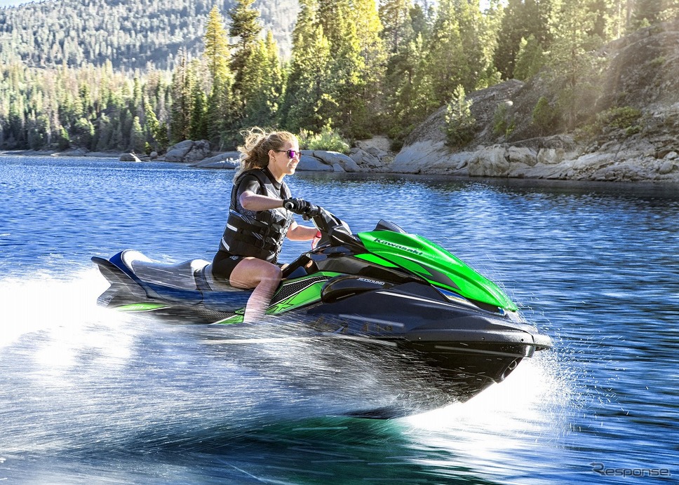 JET SKI STX 160LX《写真提供 カワサキモータースジャパン》