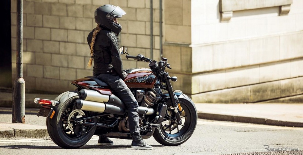 HARLEY|バイクリース《写真提供 ハーレーダビッドソンジャパン》