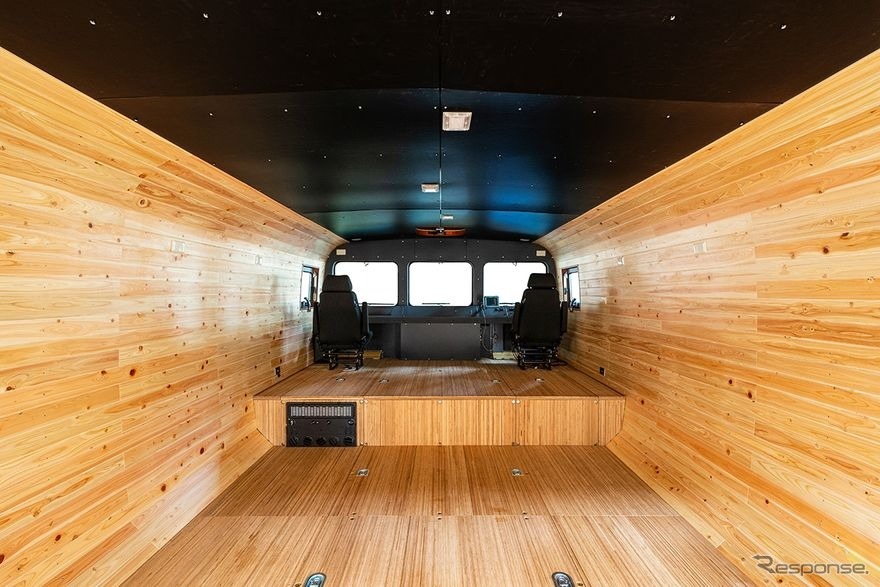 南極内陸観測用雪上車「NAVi」(大原鉄工所)