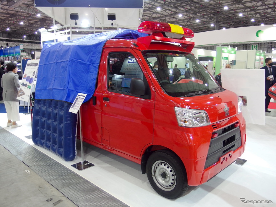 トーハツ/ちふりや(危機管理産業展2021)《写真撮影 高木啓》