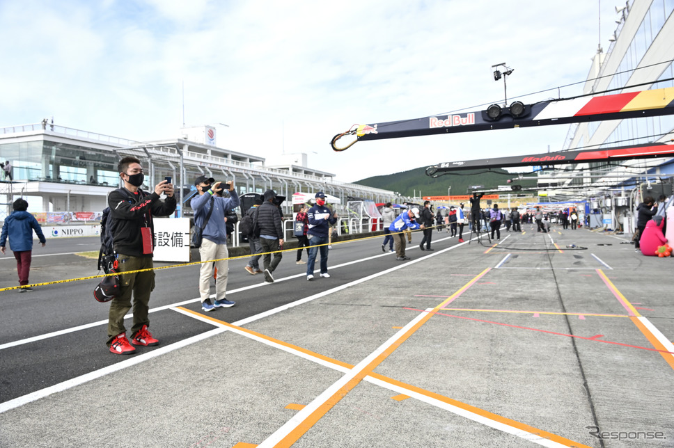 SUPER GT第6戦AUTOPOLIS GT 300km RACE《写真撮影 雪岡直樹》