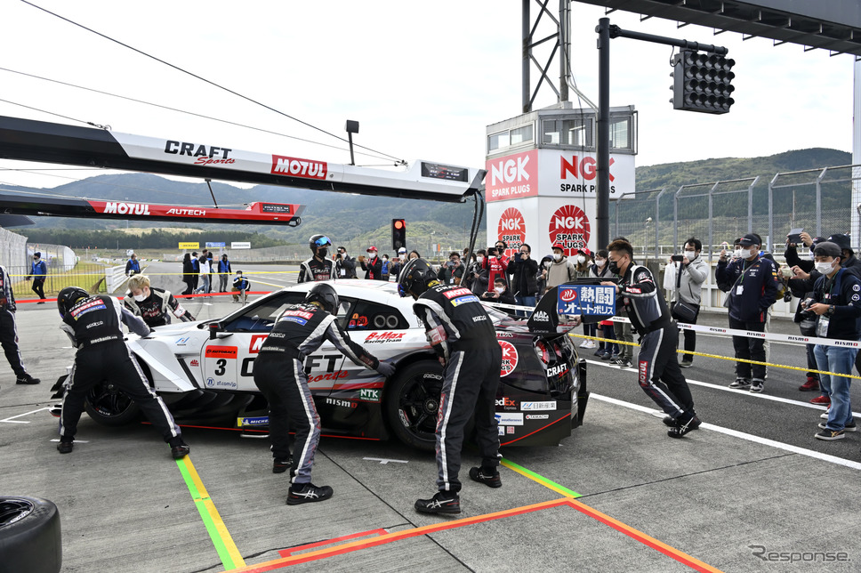 SUPER GT第6戦AUTOPOLIS GT 300km RACE《写真撮影 雪岡直樹》