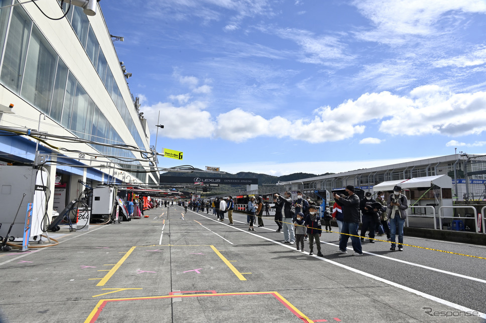 SUPER GT第6戦AUTOPOLIS GT 300km RACE《写真撮影 雪岡直樹》