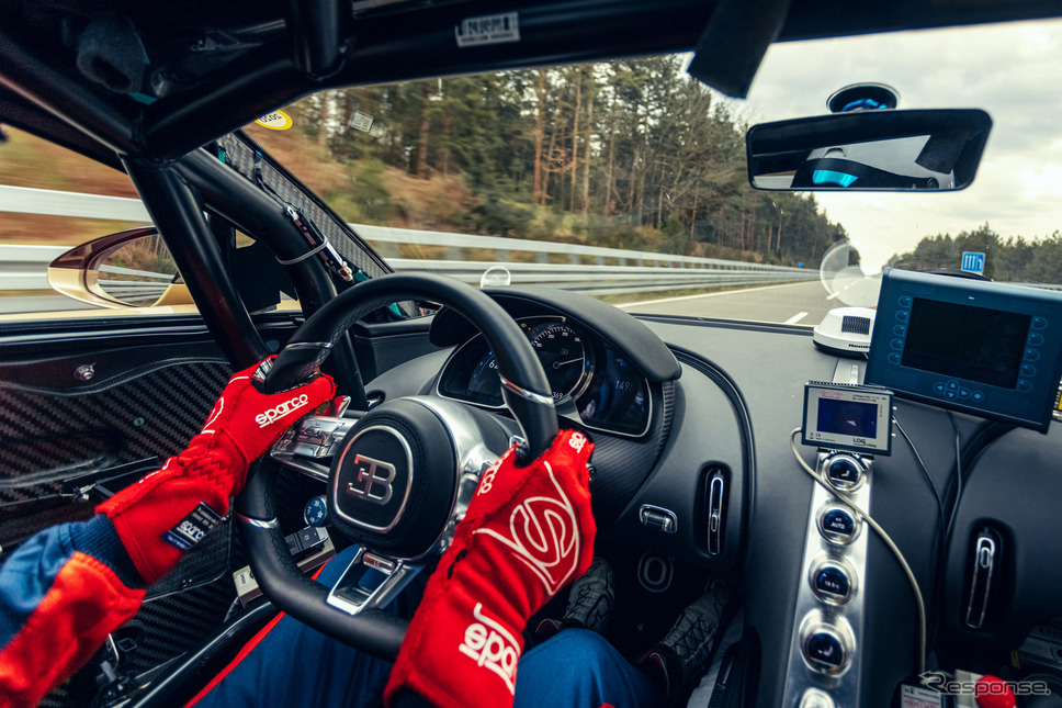 ブガッティ・シロン・スーパースポーツ《photo by Bugatti》