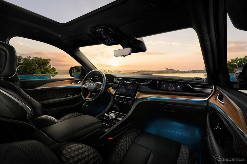 ジープ グランドチェロキー 新型のインテリア《photo by Jeep》
