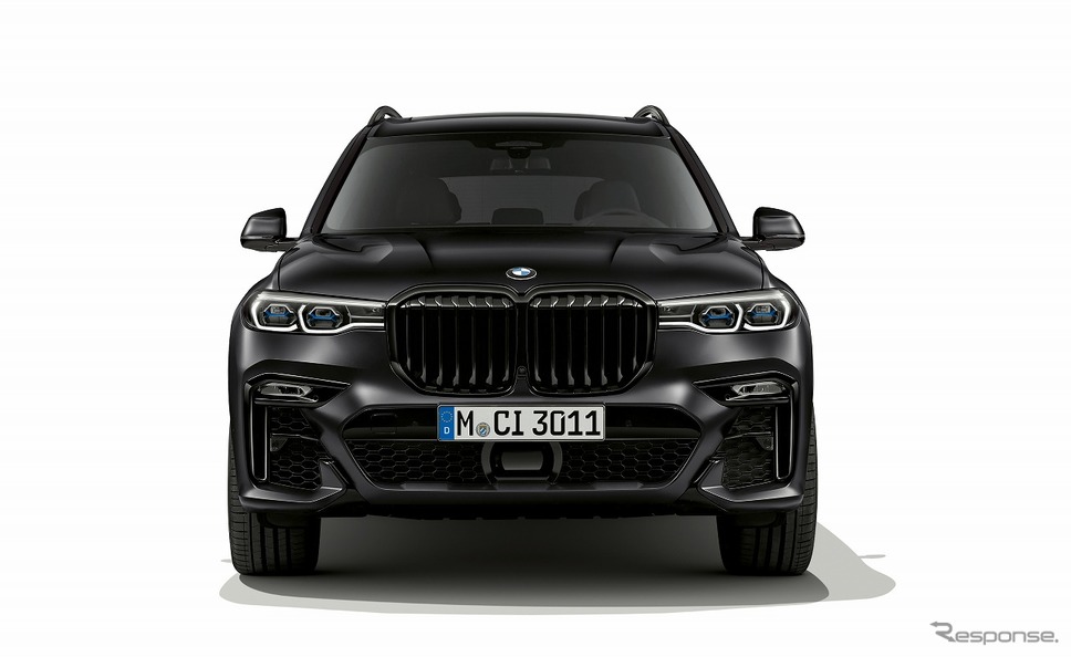 BMW X7 エディション イン フローズン ブラックメタリック《写真提供 ビー・エム・ダブリュー》