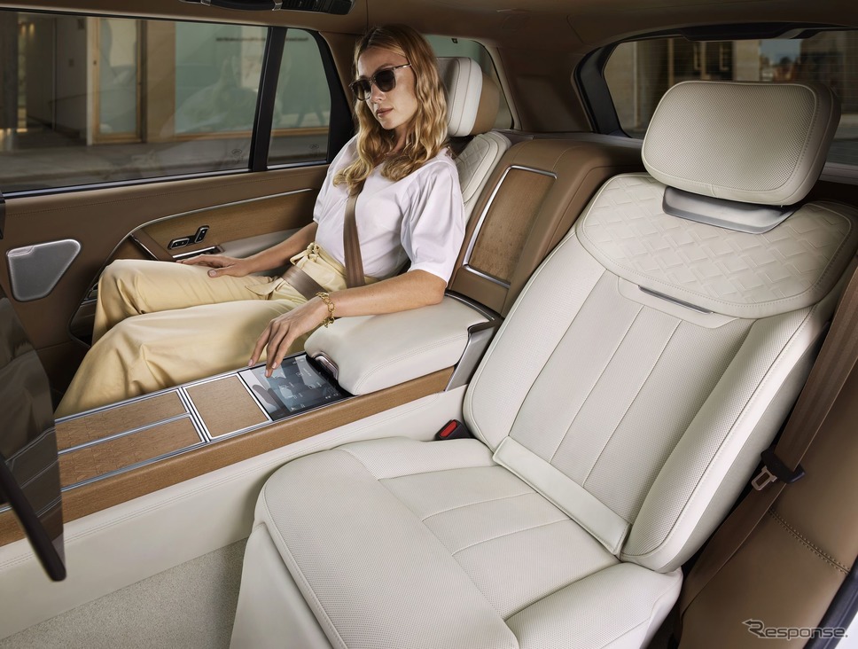 ランドローバー・レンジローバー 新型の「SV」《photo by Land Rover》