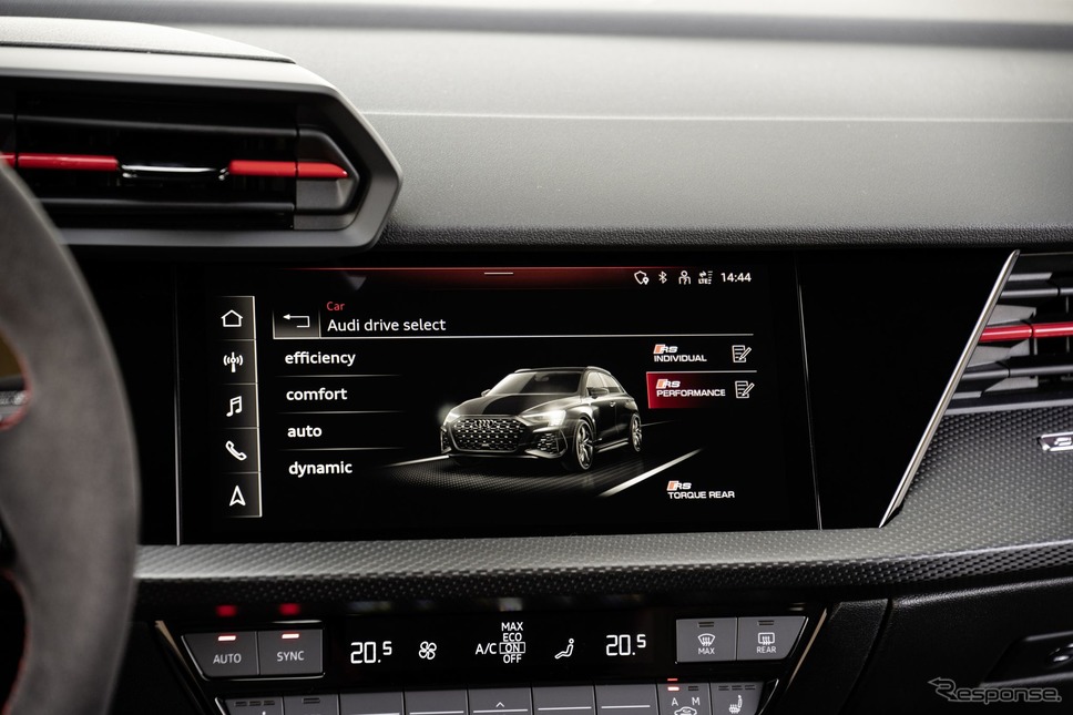 アウディ RS3 スポーツバック 新型《photo by Audi》