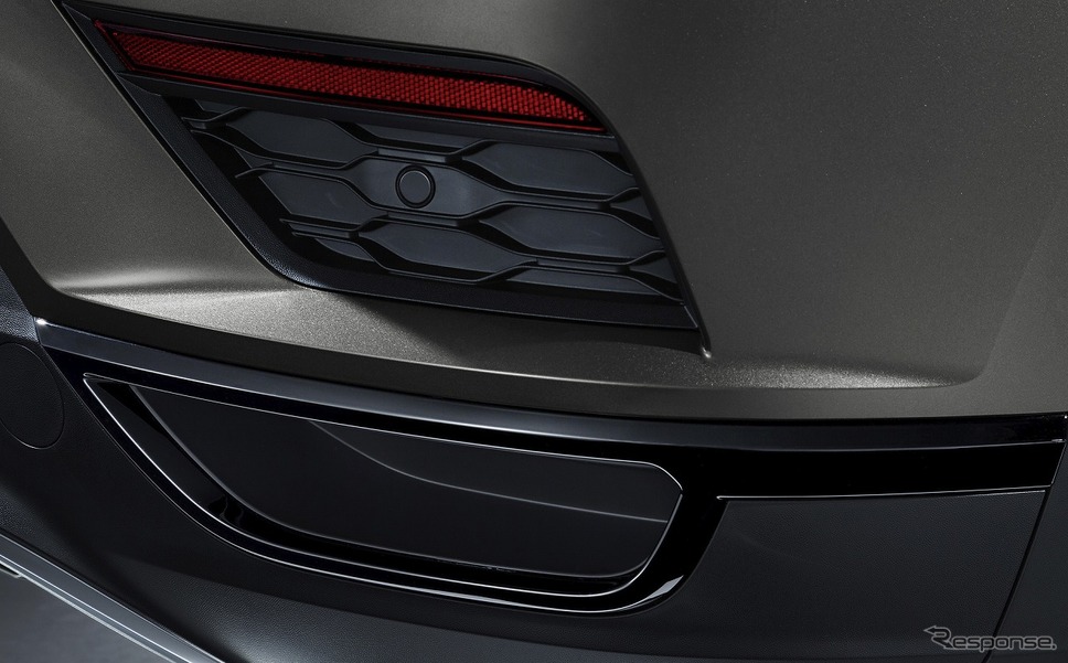 VW Tロック ブラックスタイル リヤストリップ《写真提供 フォルクスワーゲン グループ ジャパン》