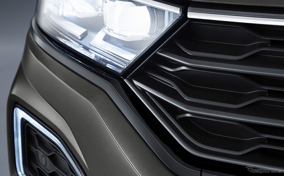 VW Tロック ブラックスタイル フロントグリル下部《写真提供 フォルクスワーゲン グループ ジャパン》