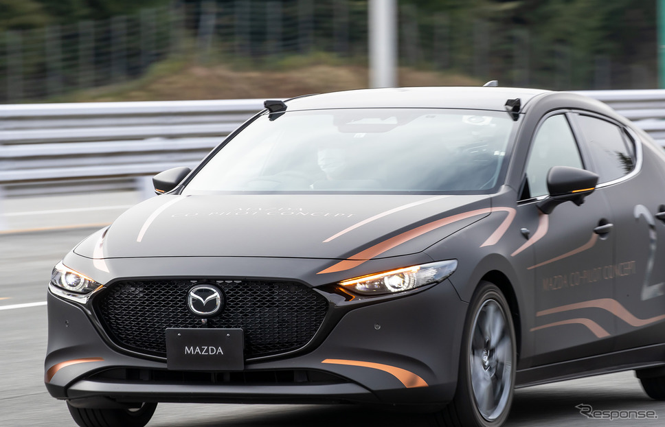 マツダ CO-PILOT CONCEPT(コ・パイロットコンセプト)車両《写真提供 マツダ》