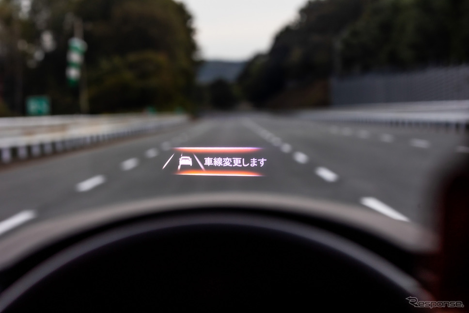 マツダ CO-PILOT CONCEPT(コ・パイロットコンセプト)車両《写真提供 マツダ》