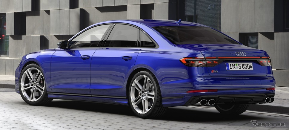 アウディ S8 改良新型《photo by Audi》
