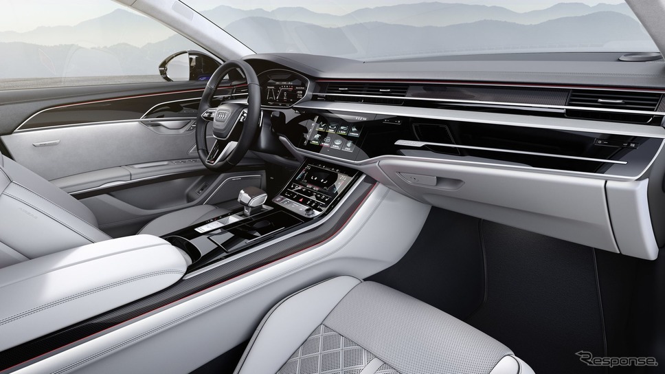 アウディ S8 改良新型《photo by Audi》