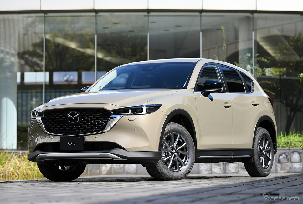 マツダ CX-5 20S フィールドジャーニー(ジルコンサンドメタリック)《写真撮影 中野英幸》