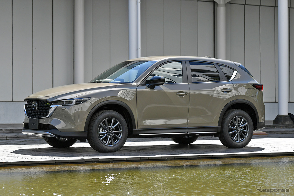 マツダ CX-5 20S フィールドジャーニー(ジルコンサンドメタリック)《写真撮影 中野英幸》