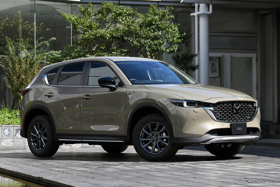 マツダ CX-5 20S フィールドジャーニー(ジルコンサンドメタリック)《写真撮影 中野英幸》