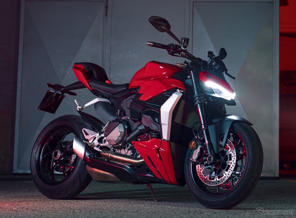 ドゥカティ・ストリートファイター V2《photo by Ducati》