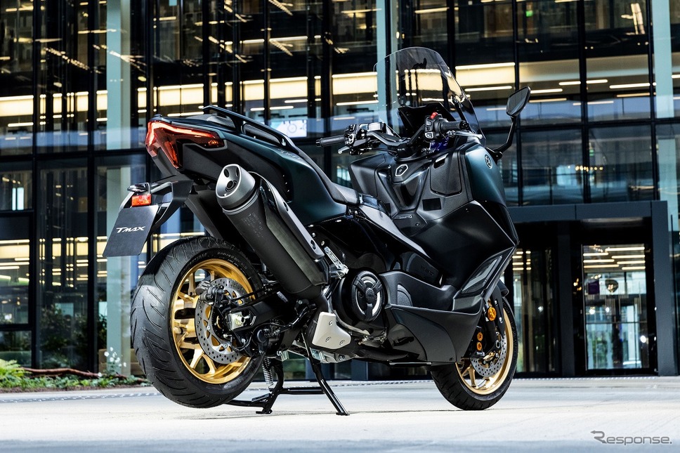 ヤマハ TMAX Tech MAX《写真提供 ヤマハ発動機》