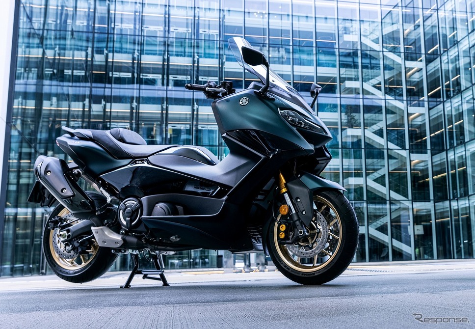 ヤマハ TMAX Tech MAX《写真提供 ヤマハ発動機》