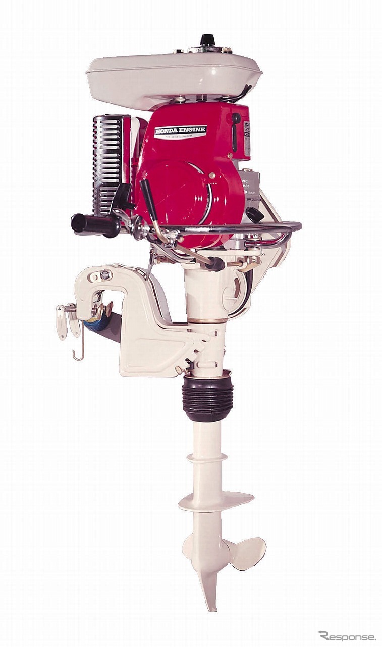 4ストローク船外機『GB30』(1964年)《写真提供 本田技研工業》