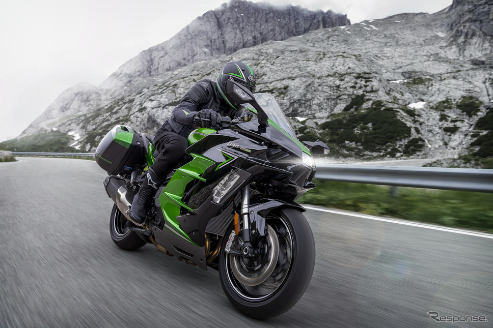 カワサキ Ninja H2 SX SE(2022年モデル)《photo by Kawasaki》