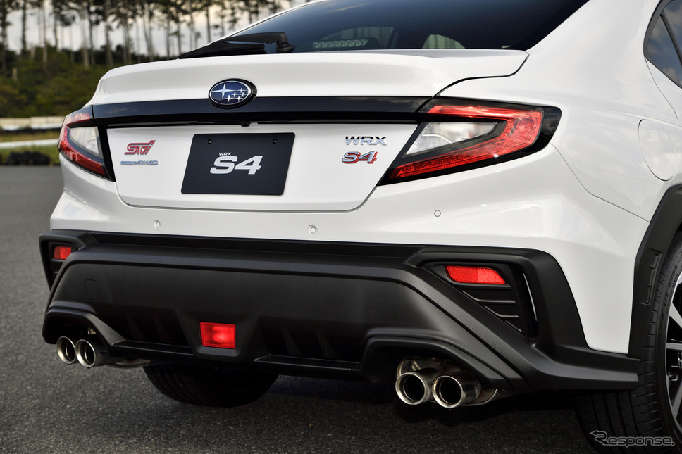 SUBARU 新型 WRX S4 GT-H EX ボディカラー セラミックホワイト《写真撮影 雪岡直樹》