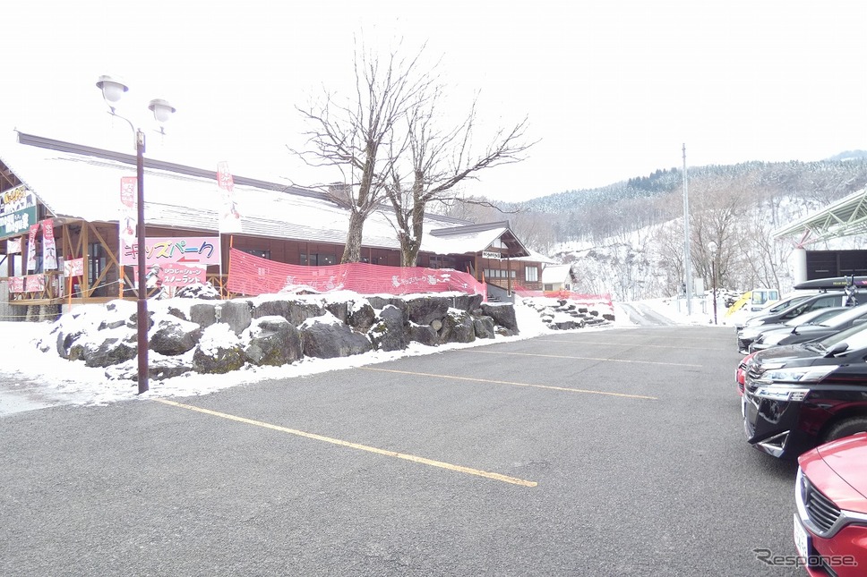 めいほう高原キャンプフィールド(岐阜県)《写真提供 キャンピングカー株式会社》