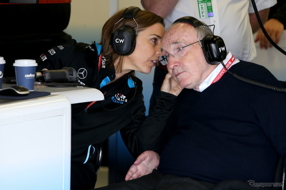 娘であり、チーム運営にも参画したクレア・ウイリアムズ氏と(2019年)。《Photo by Charles Coates/Getty Images/ゲッティイメージズ》