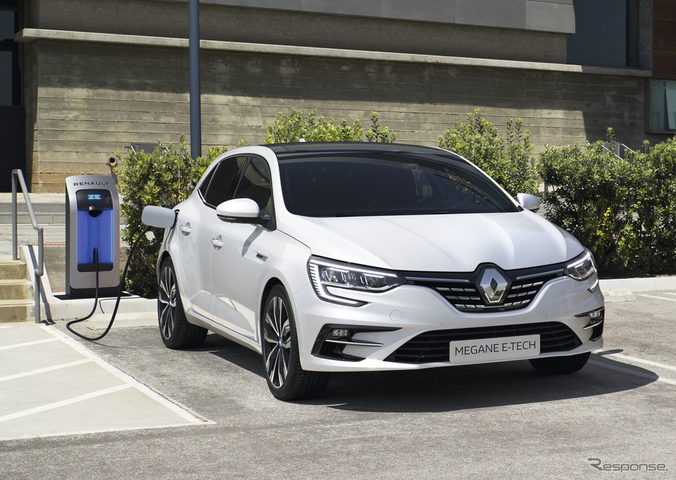ルノー ・メガーヌ・ハッチバック 改良新型のPHV「E-TECH」《photo by Renault》
