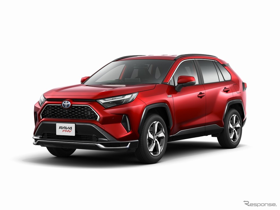 トヨタ RAV4 PHV G“Zパッケージ"(エモーショナルレッド)<オプション装着車>《写真提供 トヨタ自動車》