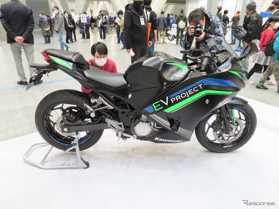 カワサキ・ノスリス(EVバイクコレクション2021)《写真撮影 先川 知香》