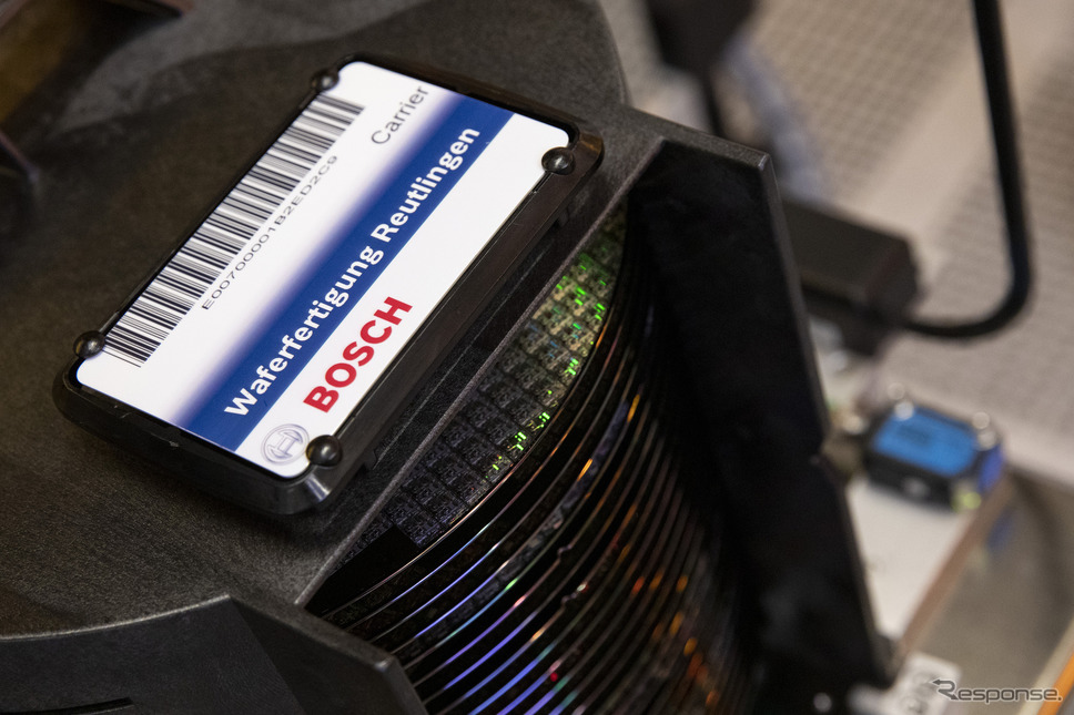 ボッシュが量産を開始したSiC（炭化ケイ素）を使用したパワー半導体《photo by Bosch》